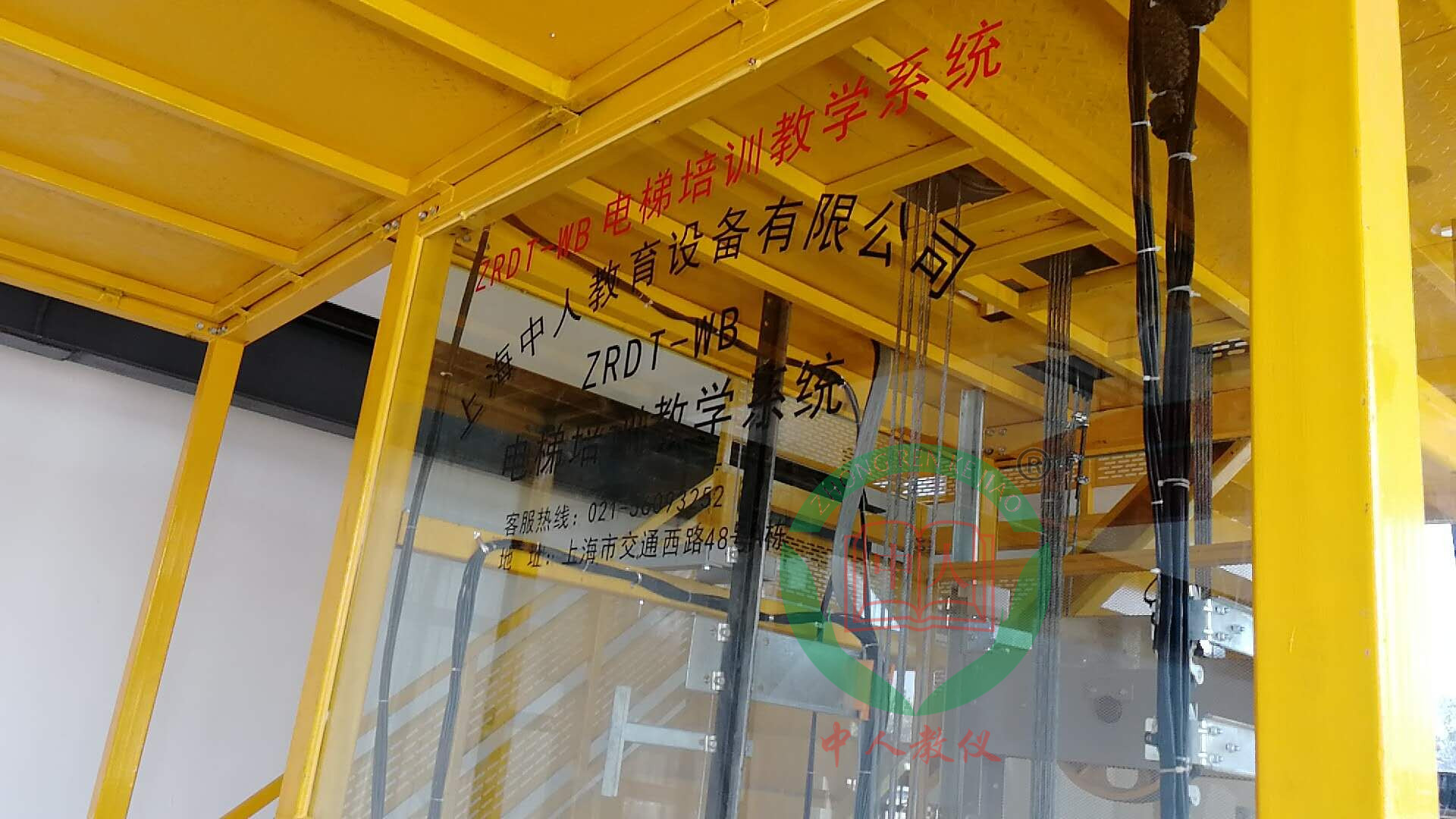 ��ݰ��b���S���c���B(y��ng)��Ӗ(x��n)�����b��