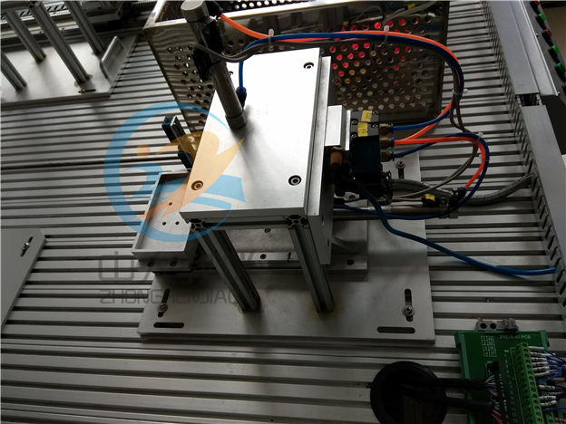 ���I(y��)�C(j��)�����c����ҕ�Xϵ�y(t��ng)��(y��ng)�Ì�(sh��)Ӗ(x��n)ϵ�y(t��ng),�C(j��)��ҕ�X��(sh��)Ӗ(x��n)�b�����b���Ԫ