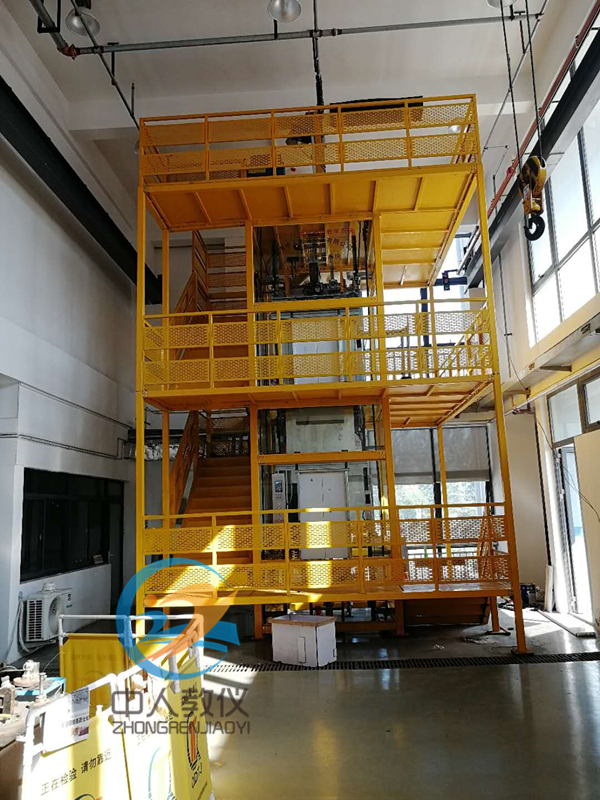 ��ݰ��b���S���c���B(y��ng)��Ӗ�����b��