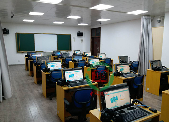 ���VR̓�M���挍Ӗϵ�y(t��ng)