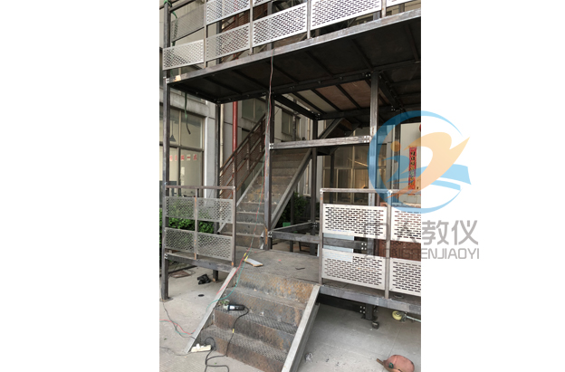 ��ݰ��b���S���c���B(y��ng)��(sh��)Ӗ(x��n)�����b��4